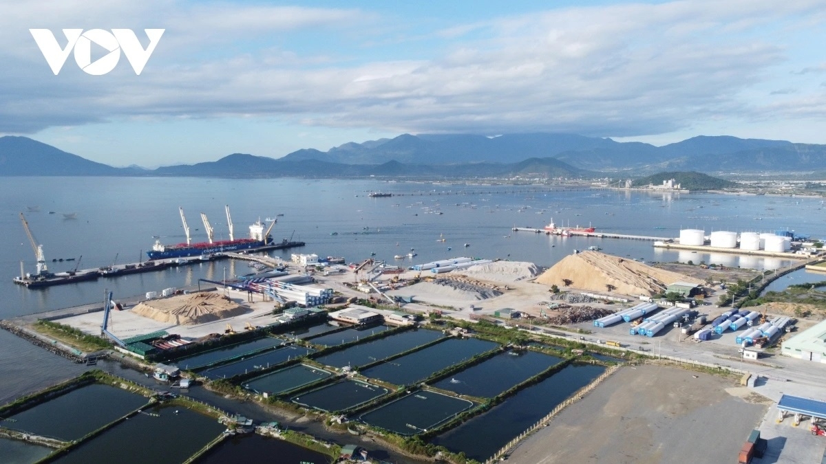 Khánh Hòa phê duyệt dự án kho xăng dầu và nhiên liệu bay tại Vịnh Cam Ranh